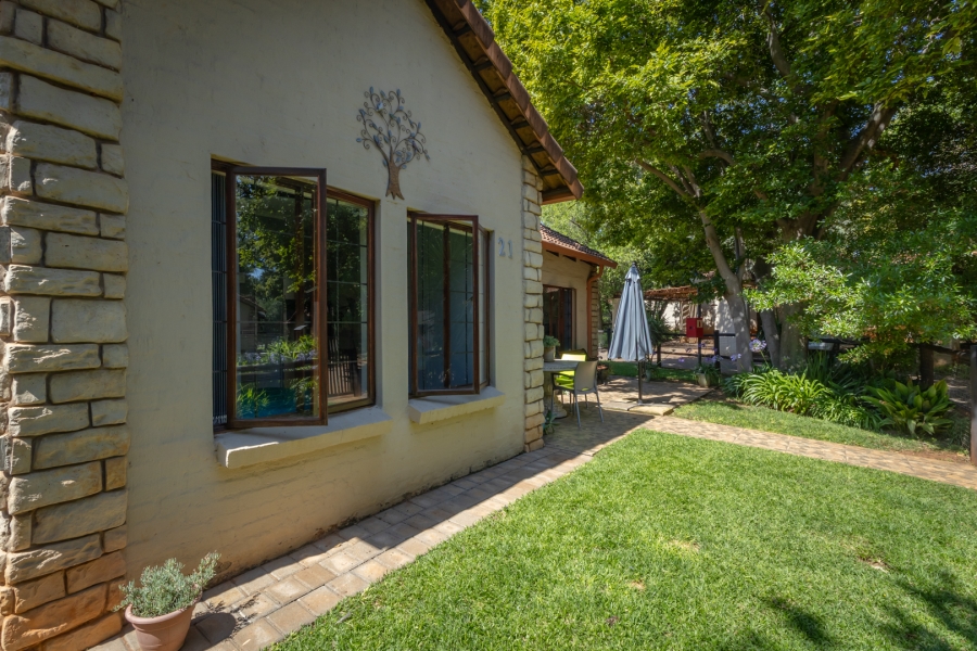 2 Bedroom Property for Sale in The Coves North West